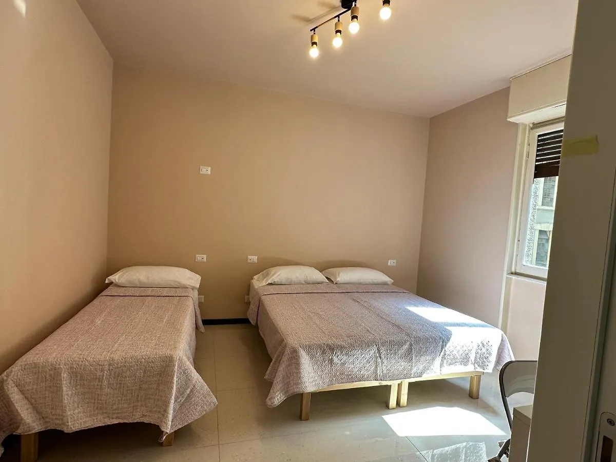 Giramondo Apartment Centrale Milan 0*,  Italy