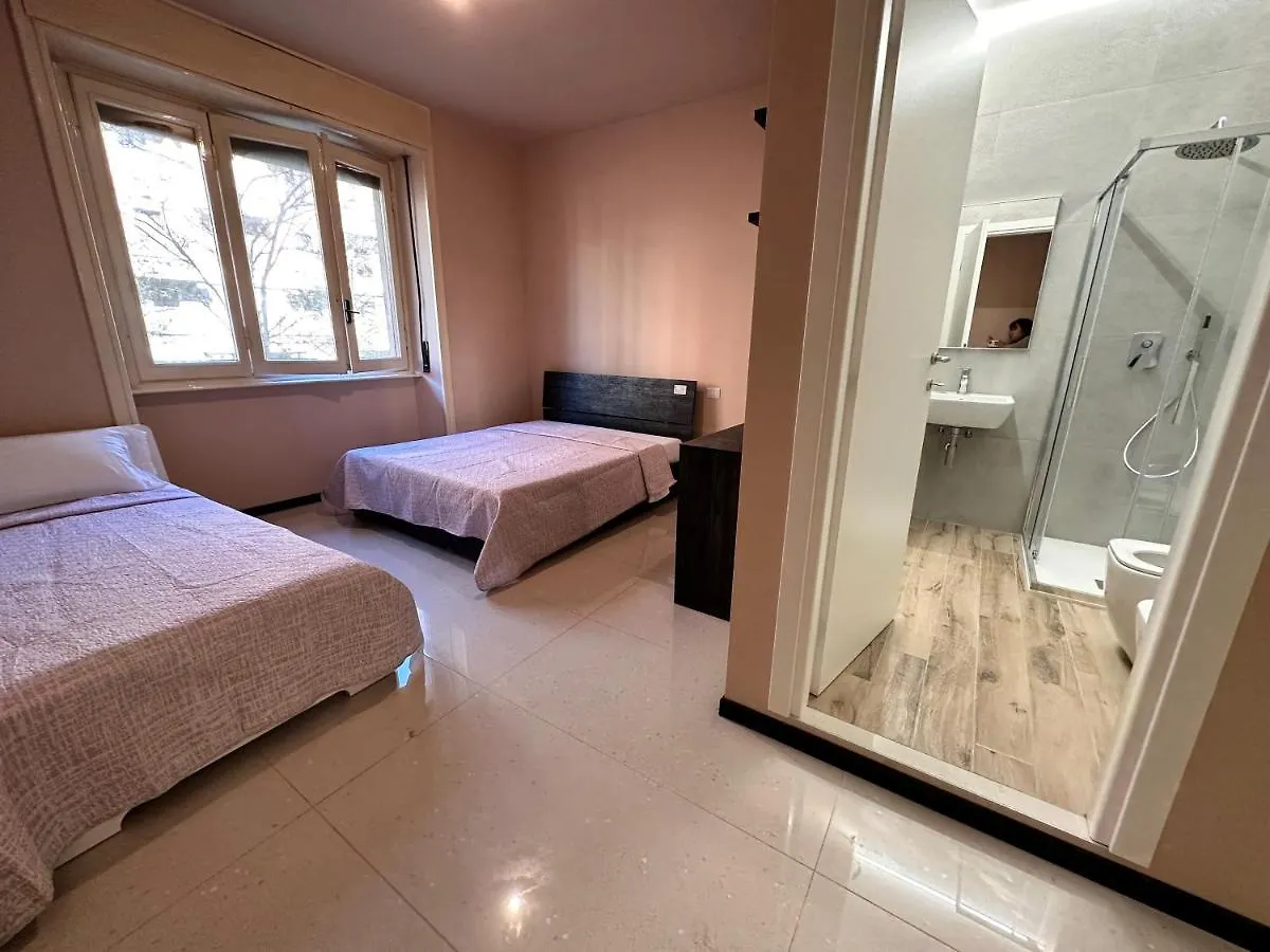 Giramondo Apartment Centrale Milão Itália